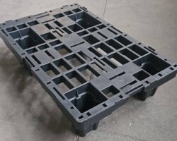 600x400 lightweight plastic pallet
